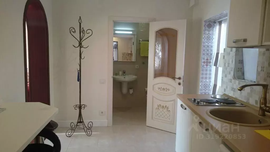 1-к кв. Крым, Ялта ул. Дражинского, 23А (35.0 м) - Фото 0