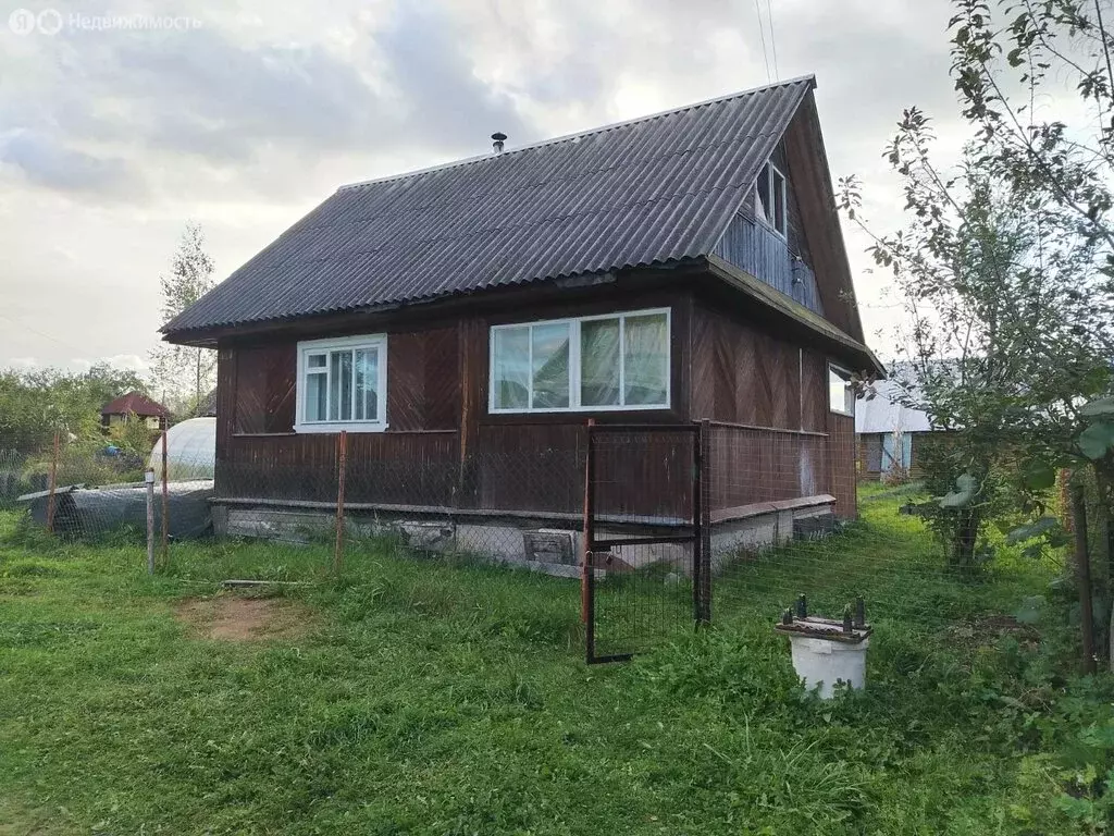 Дом в Ленинградская область, Тихвинское городское поселение, СНТ № 3 ... - Фото 1