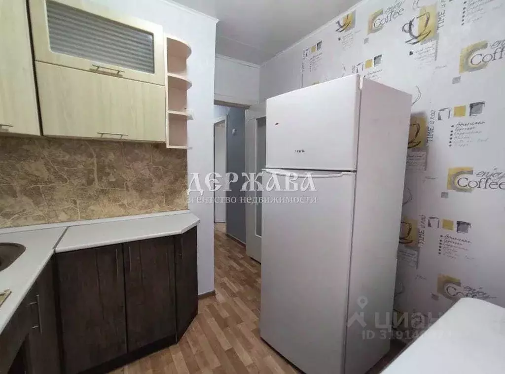 1-к кв. Белгородская область, Старый Оскол Горняк мкр, 22 (30.6 м) - Фото 0