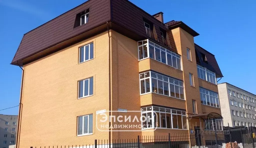 3-к кв. Курская область, Курск Коммунистическая ул., 1 (125.5 м) - Фото 1