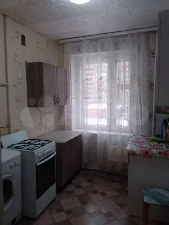 2-к. квартира, 45 м, 4/9 эт. - Фото 0