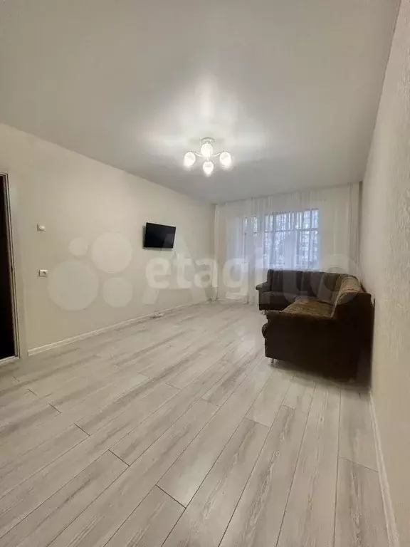 2-к. квартира, 56 м, 6/9 эт. - Фото 0