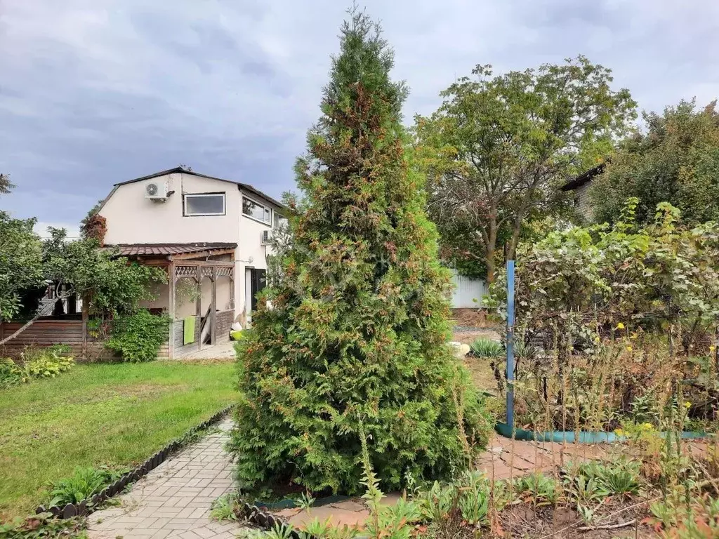 Дом в Волгоградская область, Городищенский район, Ерзовское городское ... - Фото 0