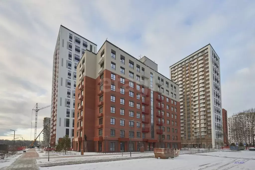 2-к кв. Тюменская область, Тюмень ул. Василия Малкова, 23 (69.4 м) - Фото 1