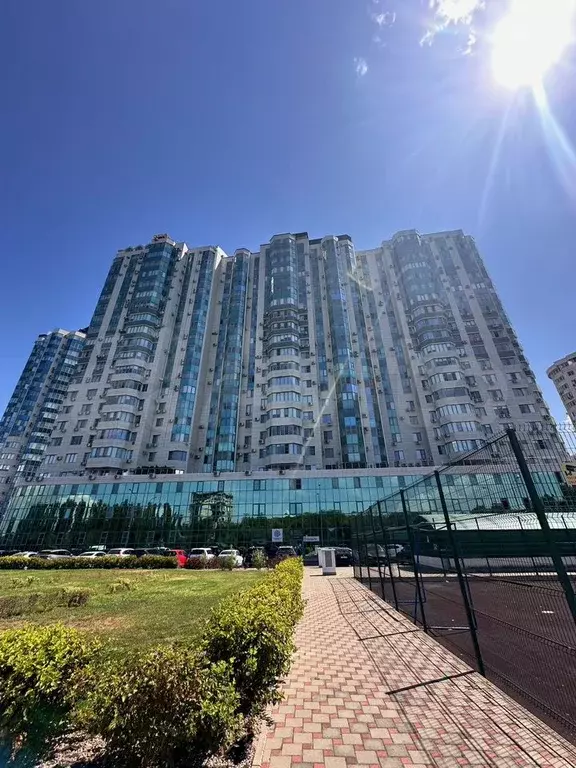 Офис с новым ремонтом в Краснодаре, 396.3 м - Фото 0
