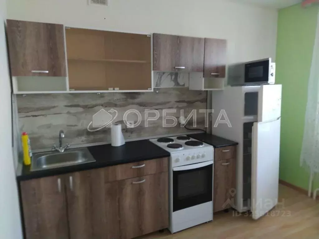 1-к кв. Тюменская область, Тюмень ул. Избышева, 8 (39.0 м) - Фото 1
