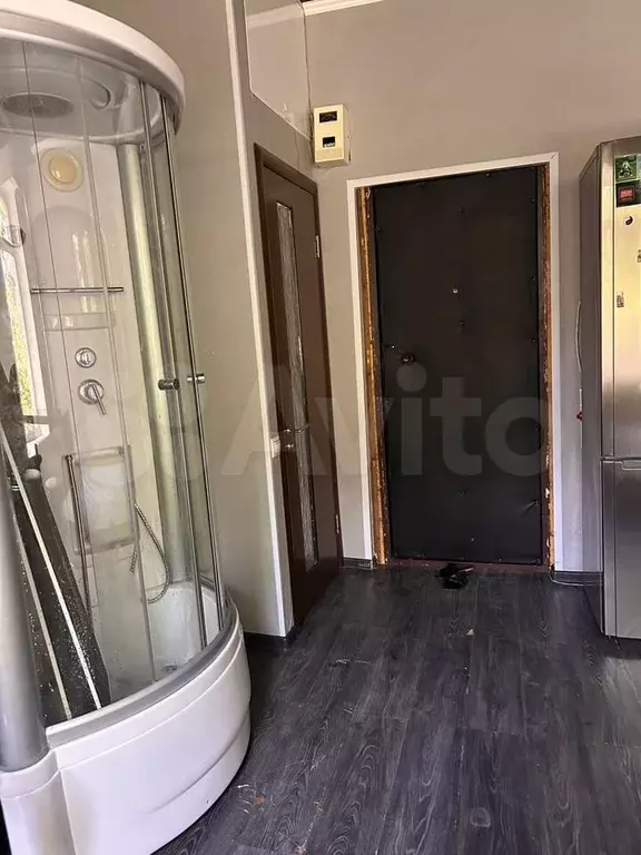 Комната 18 м в 1-к., 2/2 эт. - Фото 0