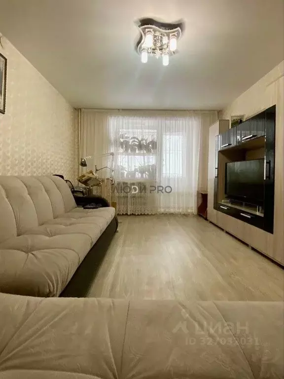 2-к кв. Кировская область, Кирово-Чепецк ул. Володарского, 8 (46.6 м) - Фото 1