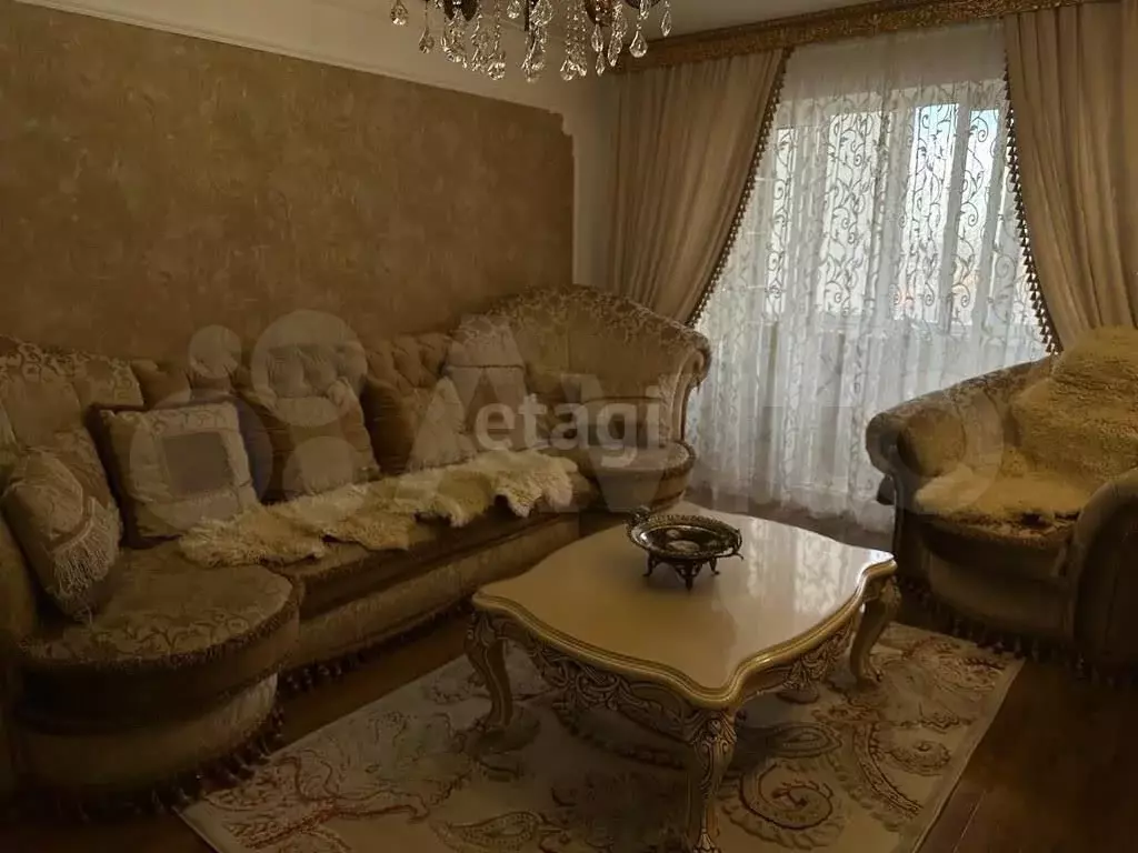 2-к. квартира, 50м, 4/10эт. - Фото 1