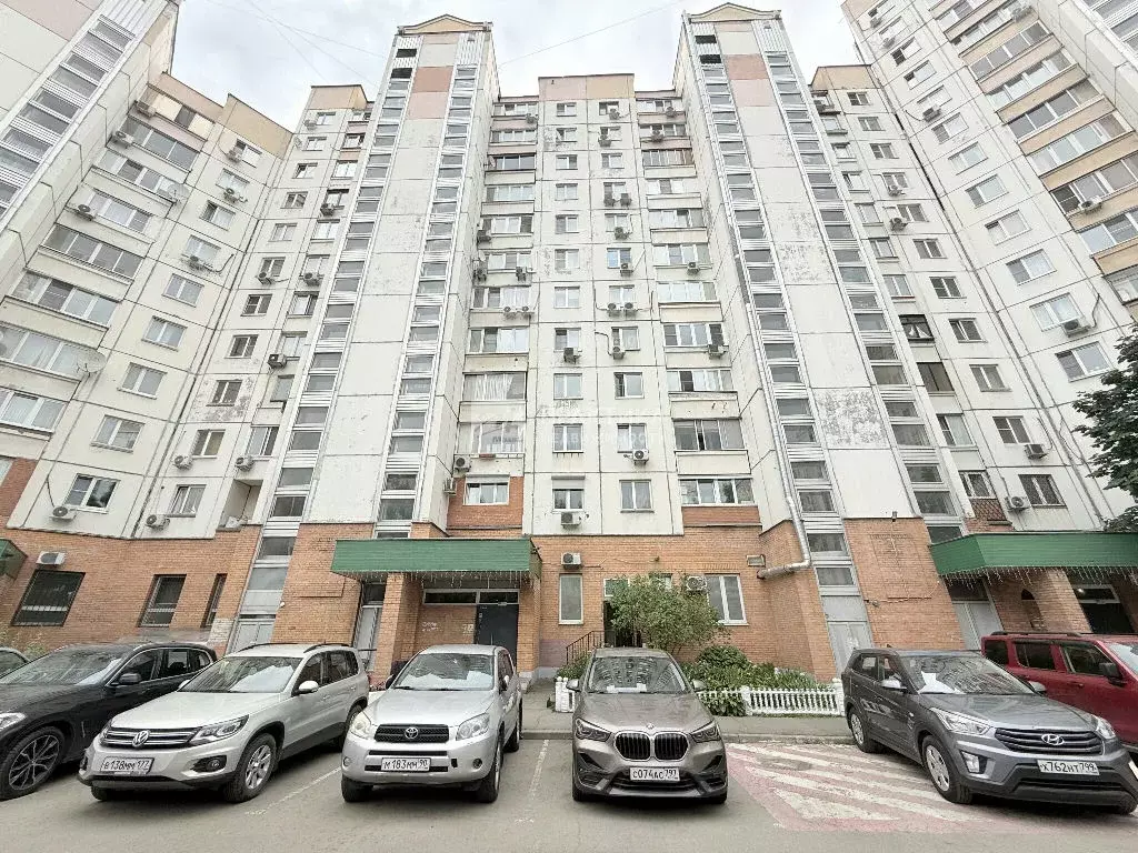 Продается 3-комнатная квартира - Фото 2