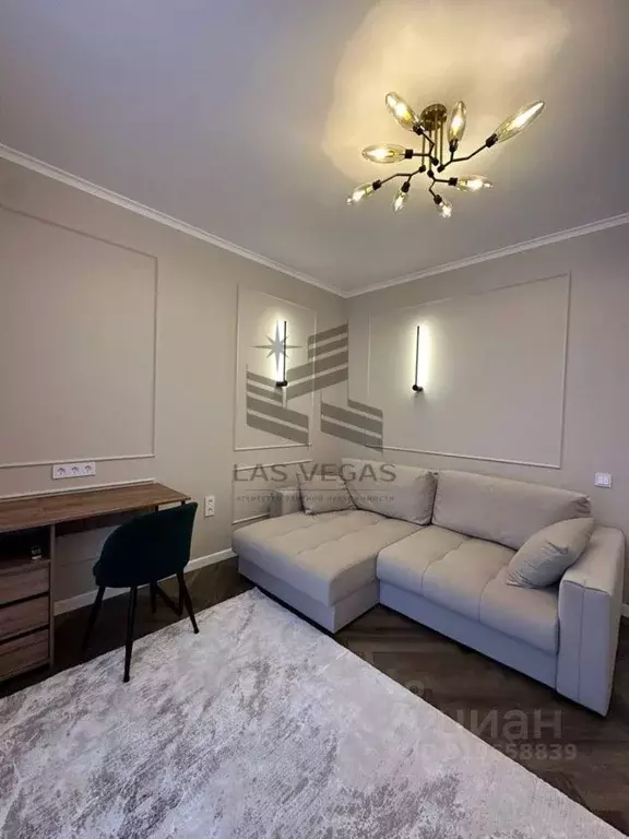 2-к кв. Санкт-Петербург Черниговская ул., 13к2 (65.0 м) - Фото 1