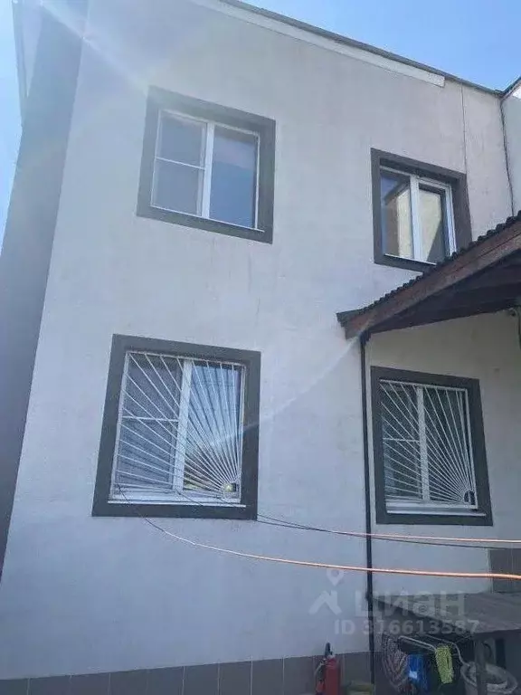 Дом в Воронежская область, Воронеж ул. Кемеровская, 5 (278 м) - Фото 1