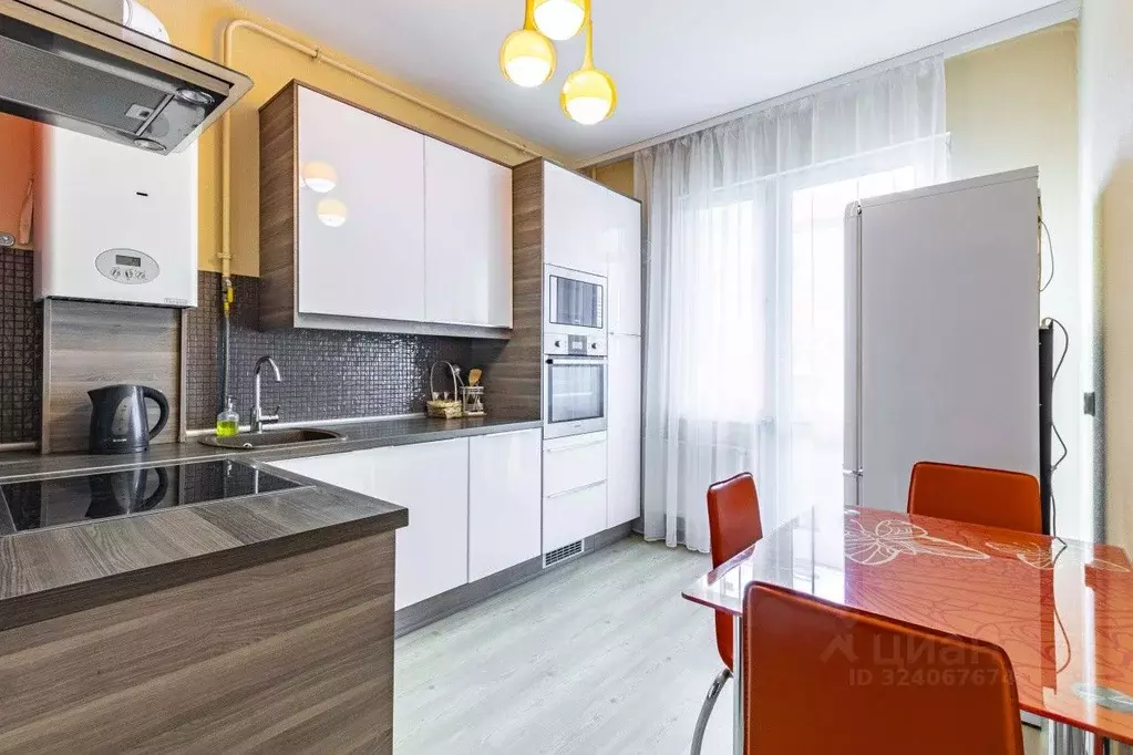 1-к кв. Свердловская область, Екатеринбург муниципальное образование, ... - Фото 1