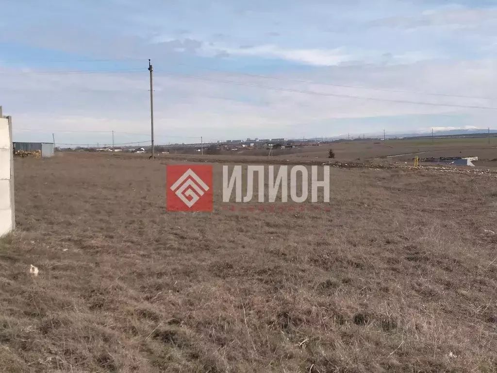 Участок в Крым, Симферопольский район, Чистенское с/пос, с. Камышинка  ... - Фото 2