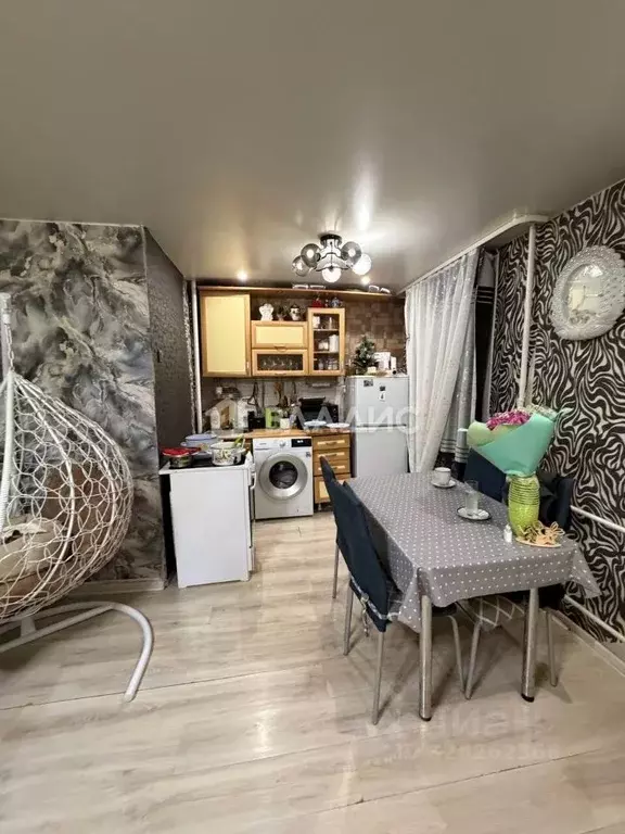 2-к кв. Бурятия, Улан-Удэ ул. Гастелло, 12 (42.4 м) - Фото 2