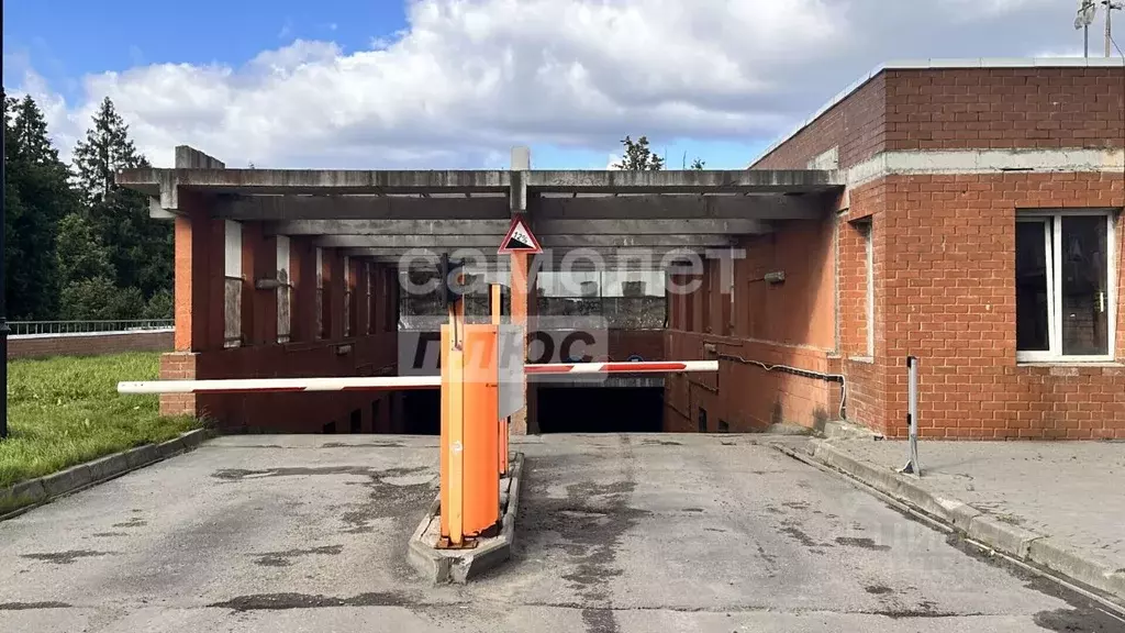 Гараж в Московская область, Красногорск бул. Космонавтов, 7с1 (18 м) - Фото 1