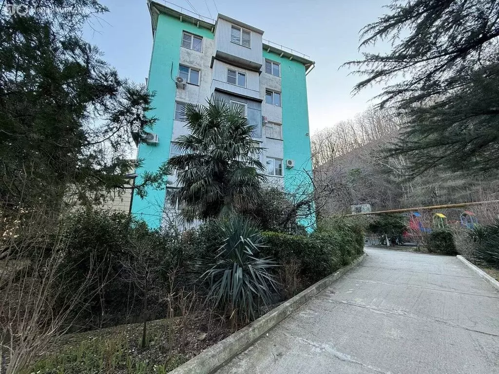 3-комнатная квартира: Туапсе, улица Фрунзе, 53А (85.9 м) - Фото 1