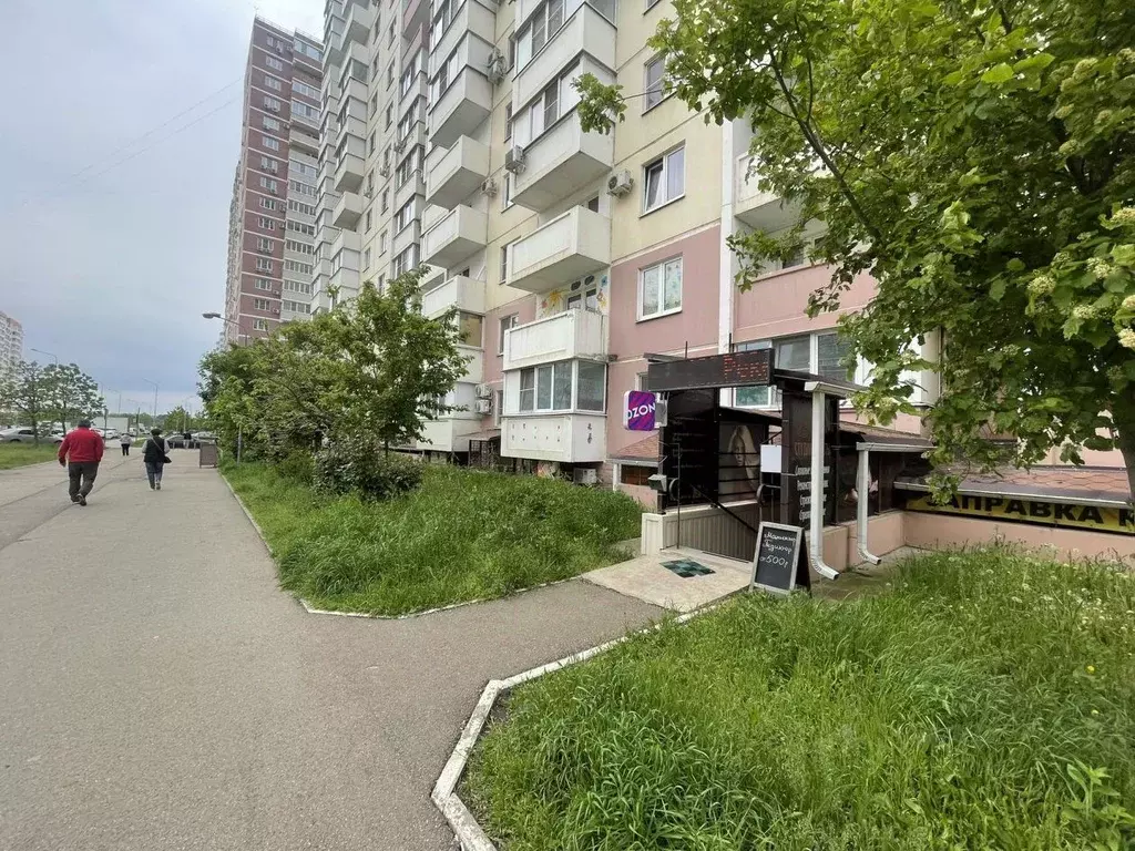 Помещение свободного назначения в Краснодарский край, Краснодар просп. ... - Фото 1