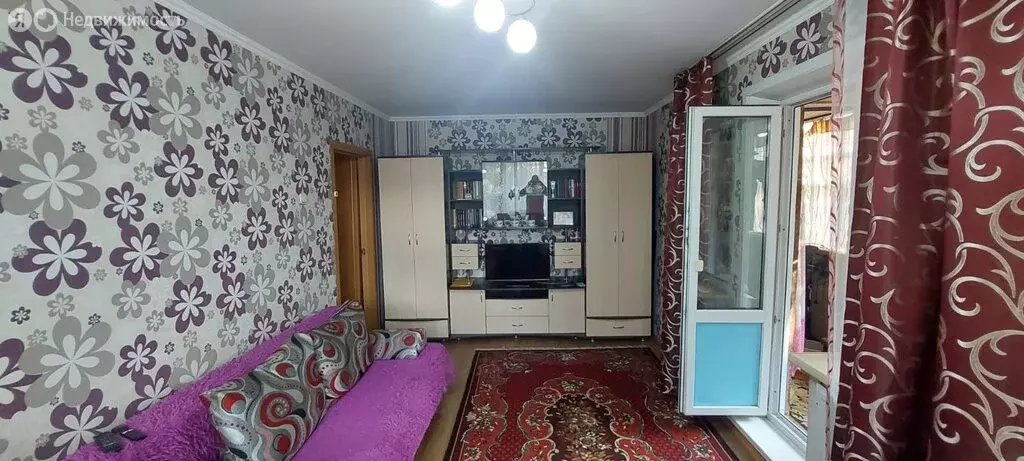 2-комнатная квартира: Заринск, улица 25-го Партсъезда, 24 (50.4 м) - Фото 1