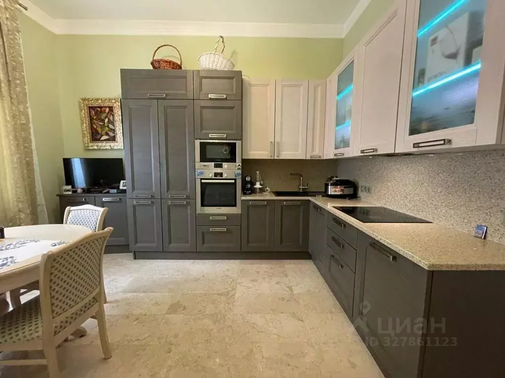 Таунхаус в Московская область, Красногорск городской округ, с. ... - Фото 1