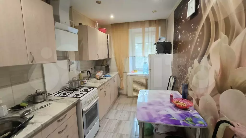 3-к. квартира, 71,8 м, 1/9 эт. - Фото 0