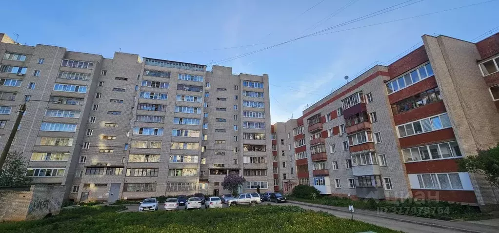 2-к кв. Кировская область, Киров Ульяновская ул., 14/3 (52.5 м) - Фото 0