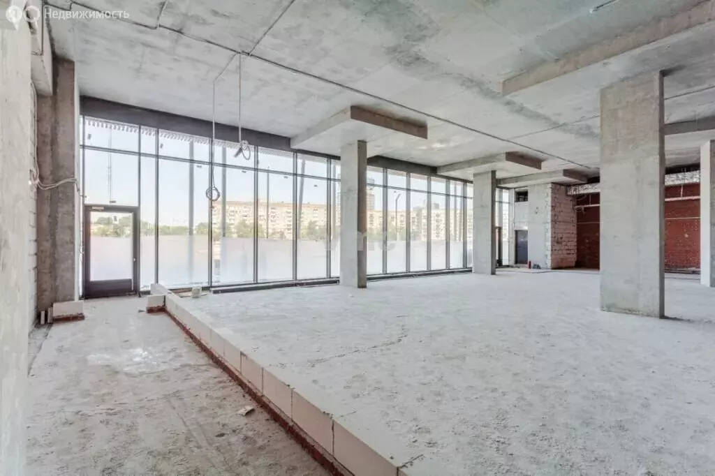 Помещение свободного назначения (639 м) - Фото 1