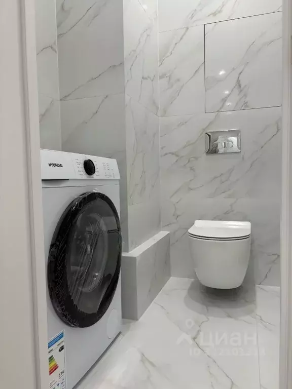 2-к кв. Ленинградская область, Кингисепп пер. Юности, 4 (53.5 м) - Фото 1