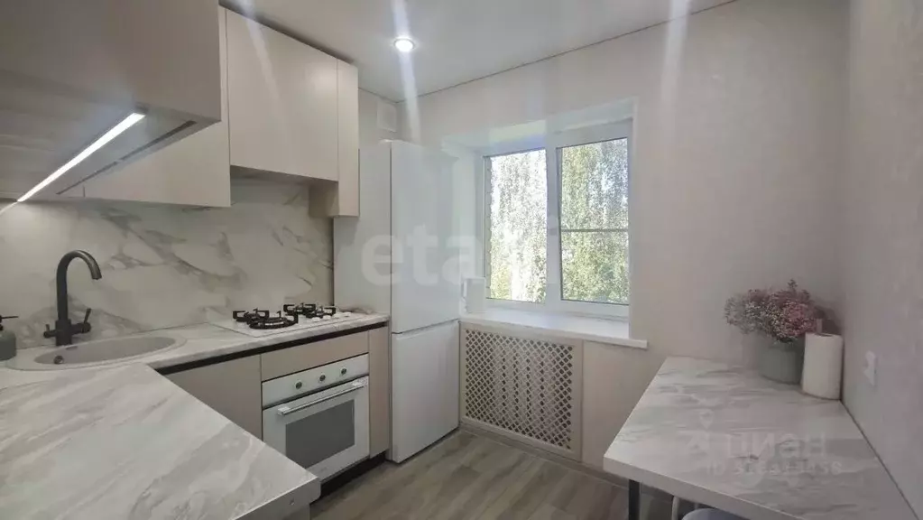 2-к кв. Костромская область, Кострома ул. Ленина, 100Б (42.1 м) - Фото 0