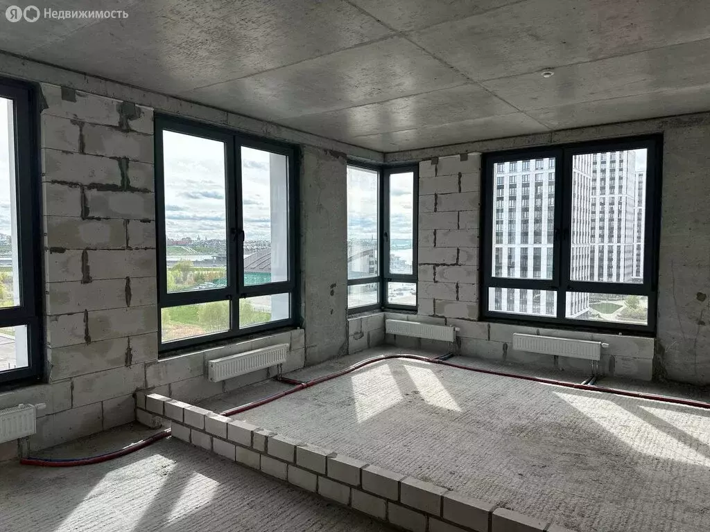 4-комнатная квартира: Казань, улица Алексея Козина, 6 (86.3 м) - Фото 1