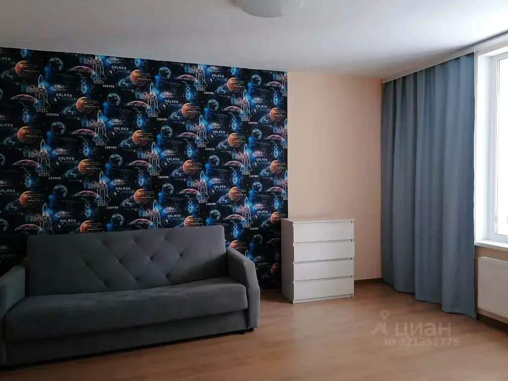 2-к кв. Свердловская область, Екатеринбург Уктус жилрайон, Светлый ... - Фото 1