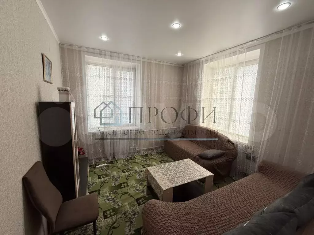 3-к. квартира, 60 м, 2/2 эт. - Фото 1