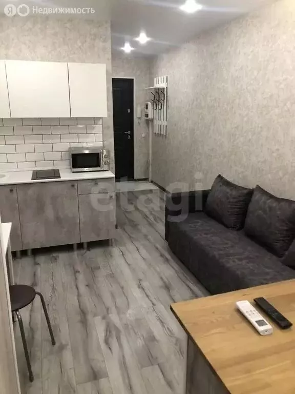 Квартира-студия: Тюмень, Интернациональная улица, 203к2 (15.8 м) - Фото 2