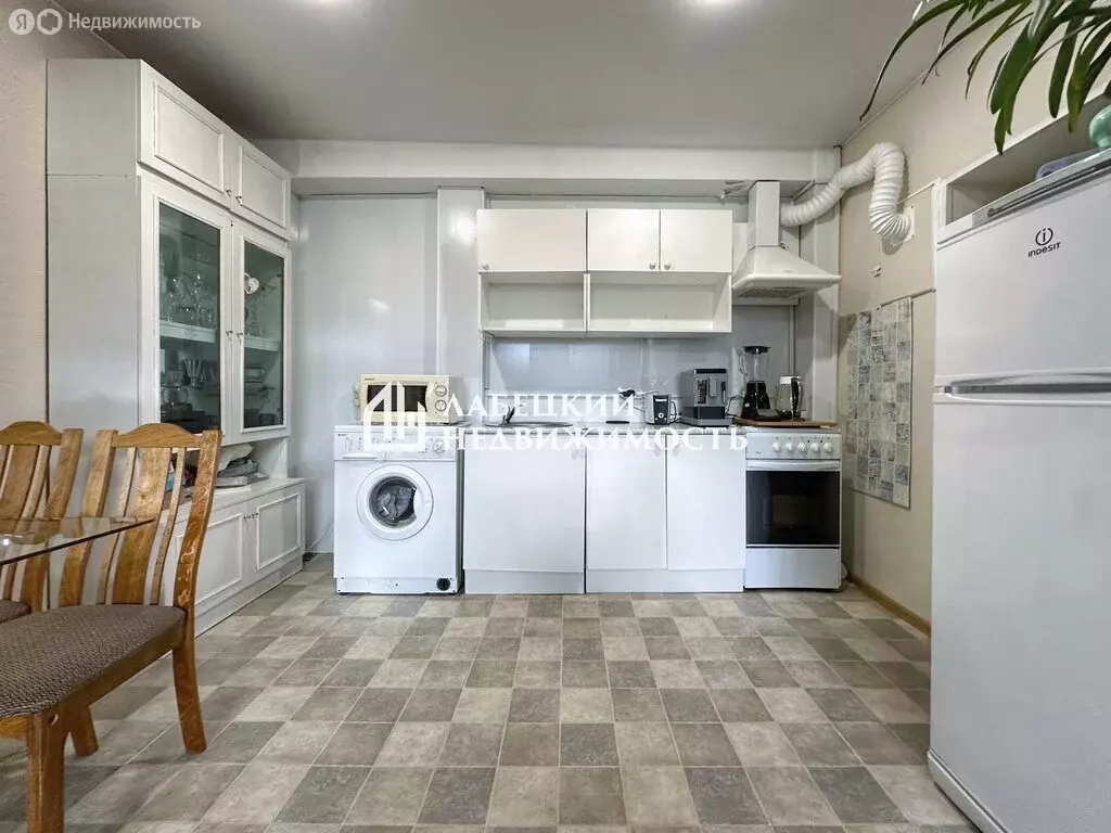 1-комнатная квартира: Санкт-Петербург, улица Нахимова, 1 (45 м) - Фото 1