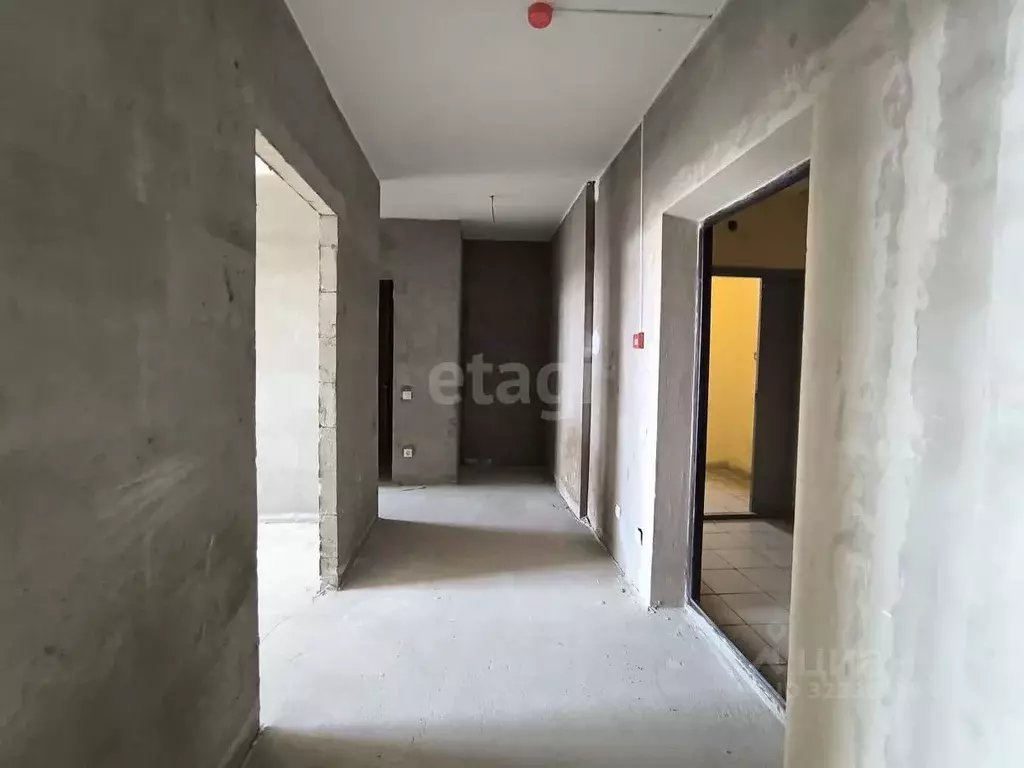 2-к кв. Смоленская область, Смоленск ул. Кирова, 8А (64.8 м) - Фото 1