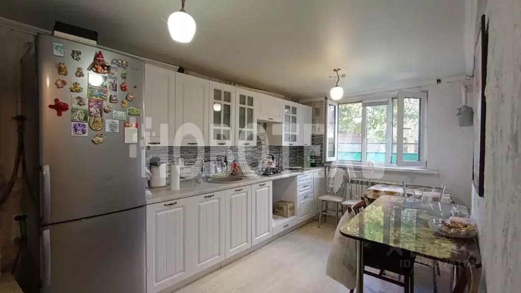 Дом в Краснодарский край, Апшеронск ул. Серова (55 м) - Фото 1