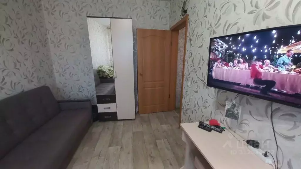 2-к кв. Саратовская область, Балашов Советская ул., 177 (41.0 м) - Фото 2