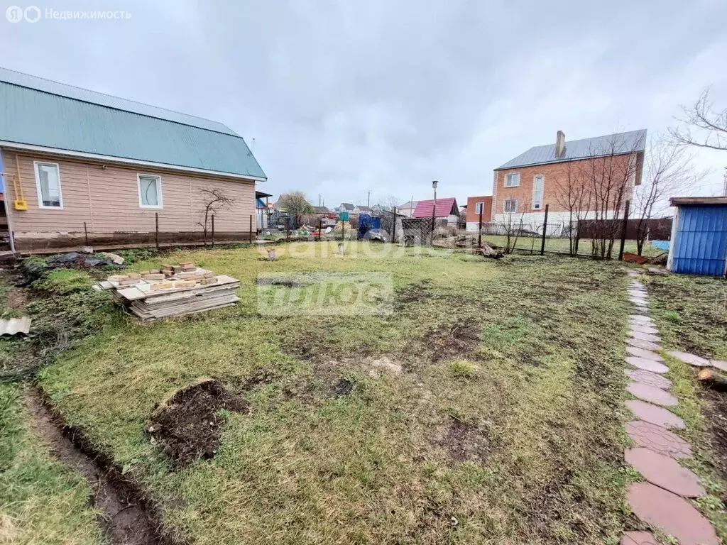 Дом в Октябрьский, улица Буровиков, 2Б (213.8 м) - Фото 1
