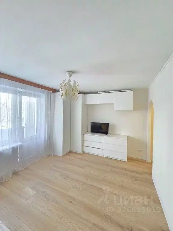 2-к кв. Москва Черноморский бул., 7К1 (37.7 м) - Фото 2