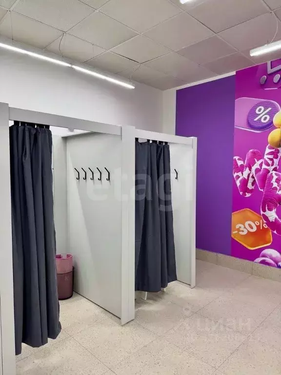 Помещение свободного назначения в Тюменская область, Тюмень ул. ... - Фото 1