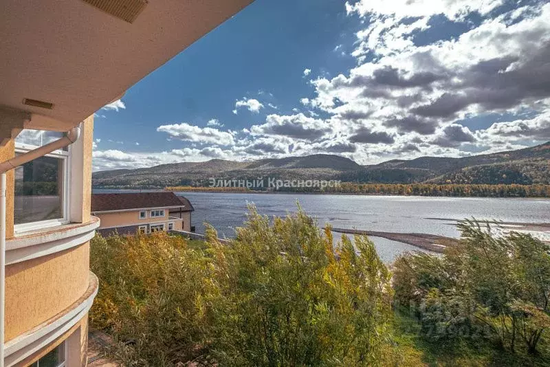 Коттедж в Красноярский край, Красноярск Лодочная ул. (720 м) - Фото 1