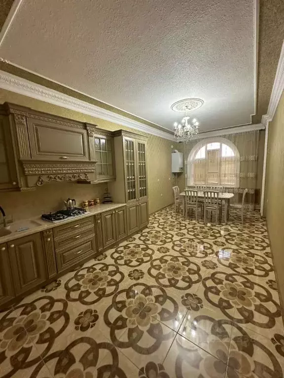 3-к кв. Дагестан, Махачкала ул. Хутинаева, 45 (128.0 м) - Фото 1