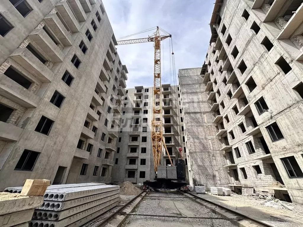 2-к кв. Кабардино-Балкария, Нальчик ул. А.А. Кадырова, 24 (65.0 м) - Фото 1