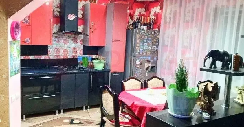 Дом в Ростовская область, Новошахтинск Комитетская ул., 12А (100 м) - Фото 1