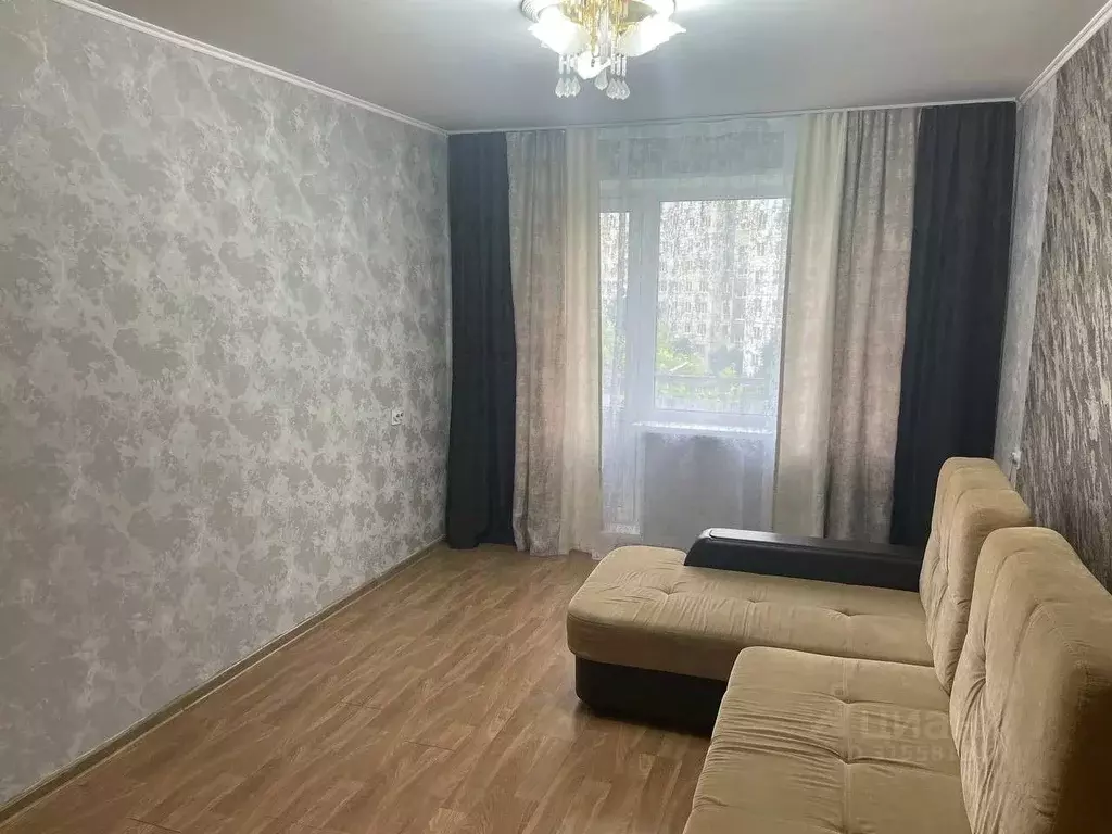 1-к кв. Тюменская область, Тюмень ул. 30 лет Победы, 140 (35.0 м) - Фото 1