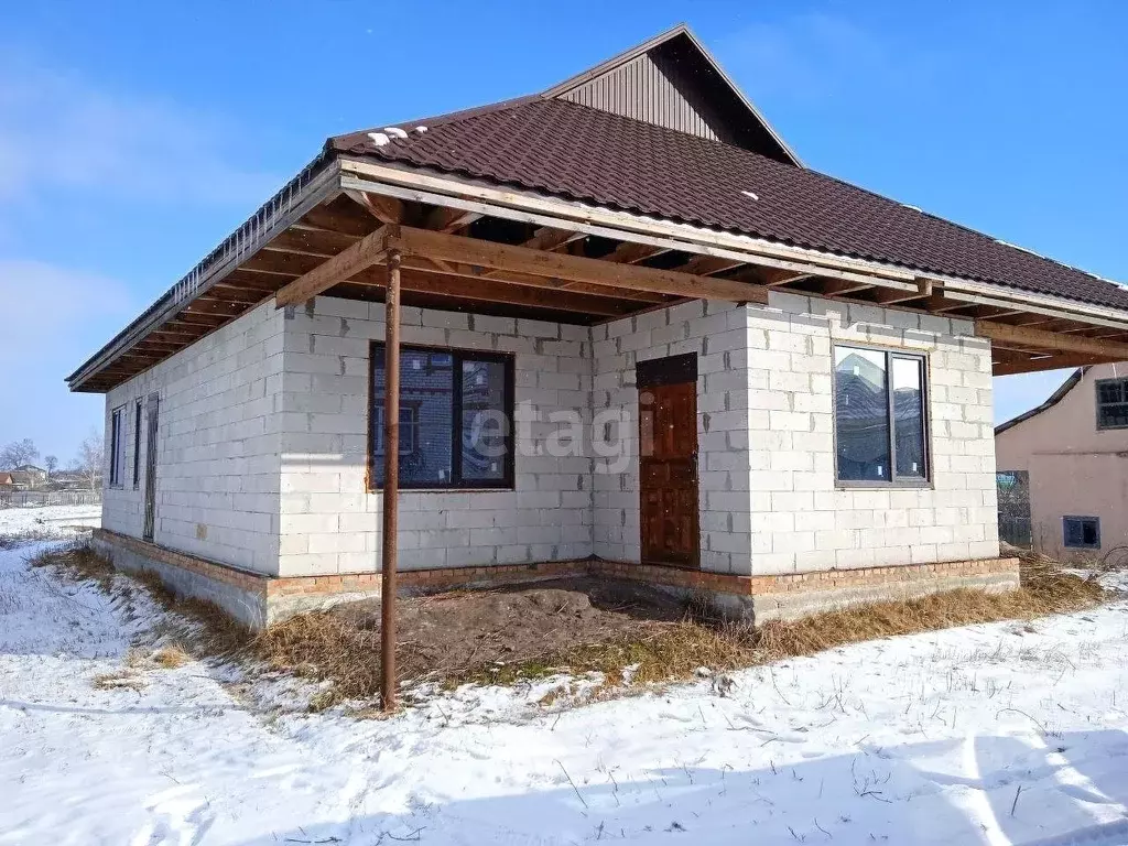 Дом в Белгородская область, Поселок Чернянка городское поселение, ... - Фото 1