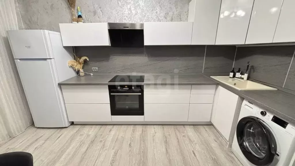 2-к кв. Красноярский край, Красноярск Норильская ул., 3Б (54.0 м) - Фото 2