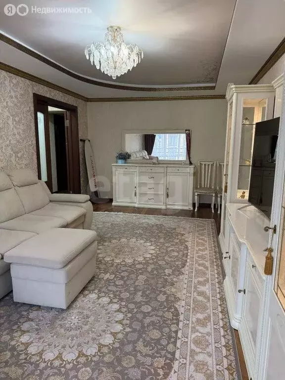 3-комнатная квартира: Владикавказ, Московское шоссе, 3В (102 м) - Фото 0