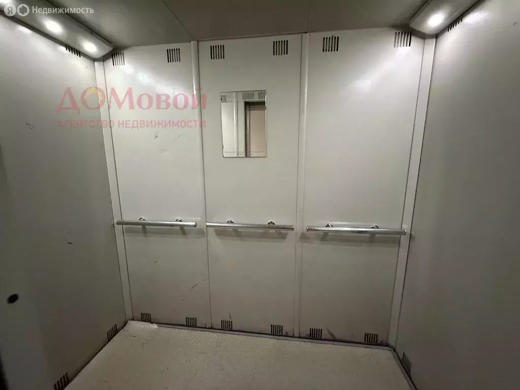 1-комнатная квартира: Смоленск, Краснинское шоссе, 3 (38 м) - Фото 1