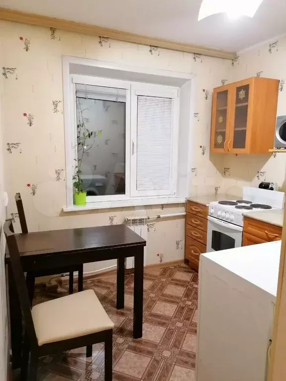 1-к. квартира, 30,7 м, 5/5 эт. - Фото 0